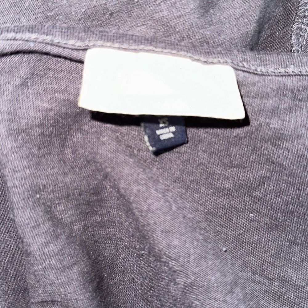 Universal Threads Co Crop Style Top - Picture 5 of 5